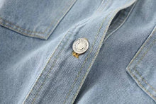 Load image into Gallery viewer, Button-Up Pocket Denim Coat
